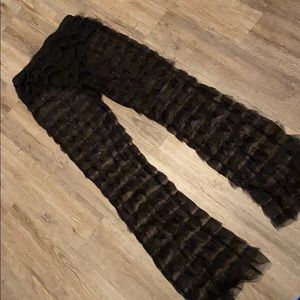 Ruffle pants